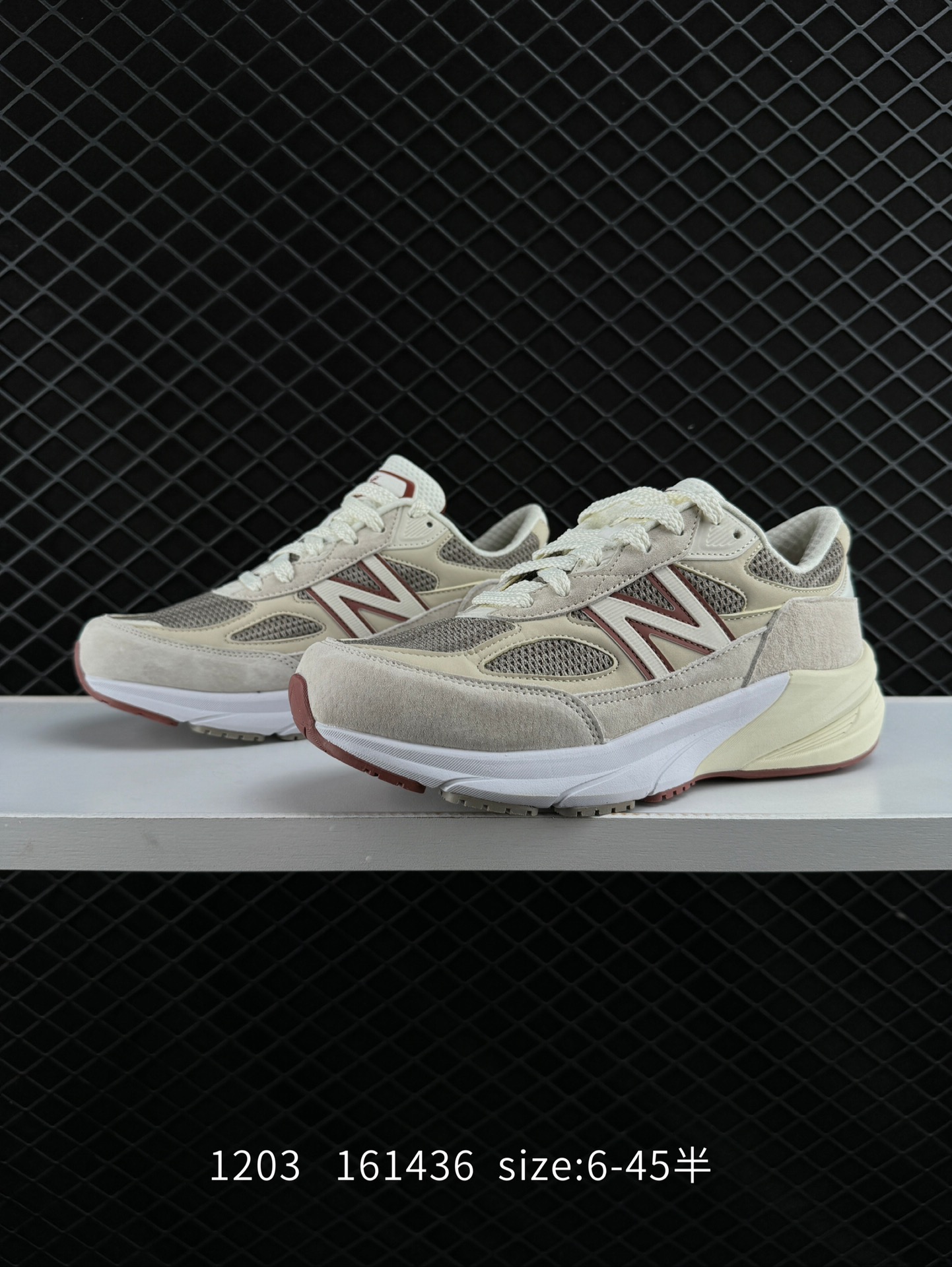 Kith X Madison Square Garden x NB New Balance in USA M990V6